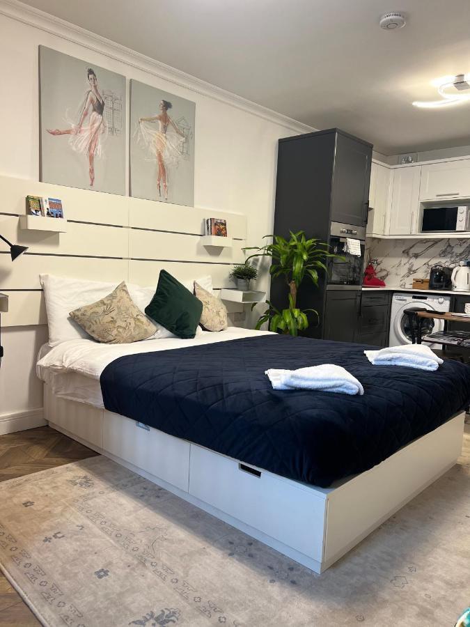 ווית'נשו Studio Flat מראה חיצוני תמונה